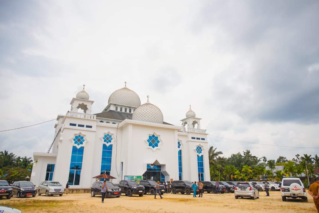 Melalui Sedekah Rp1.000, Terbangun Masjid Megah Senilai Rp9,5 Miliar di Desa Seresam