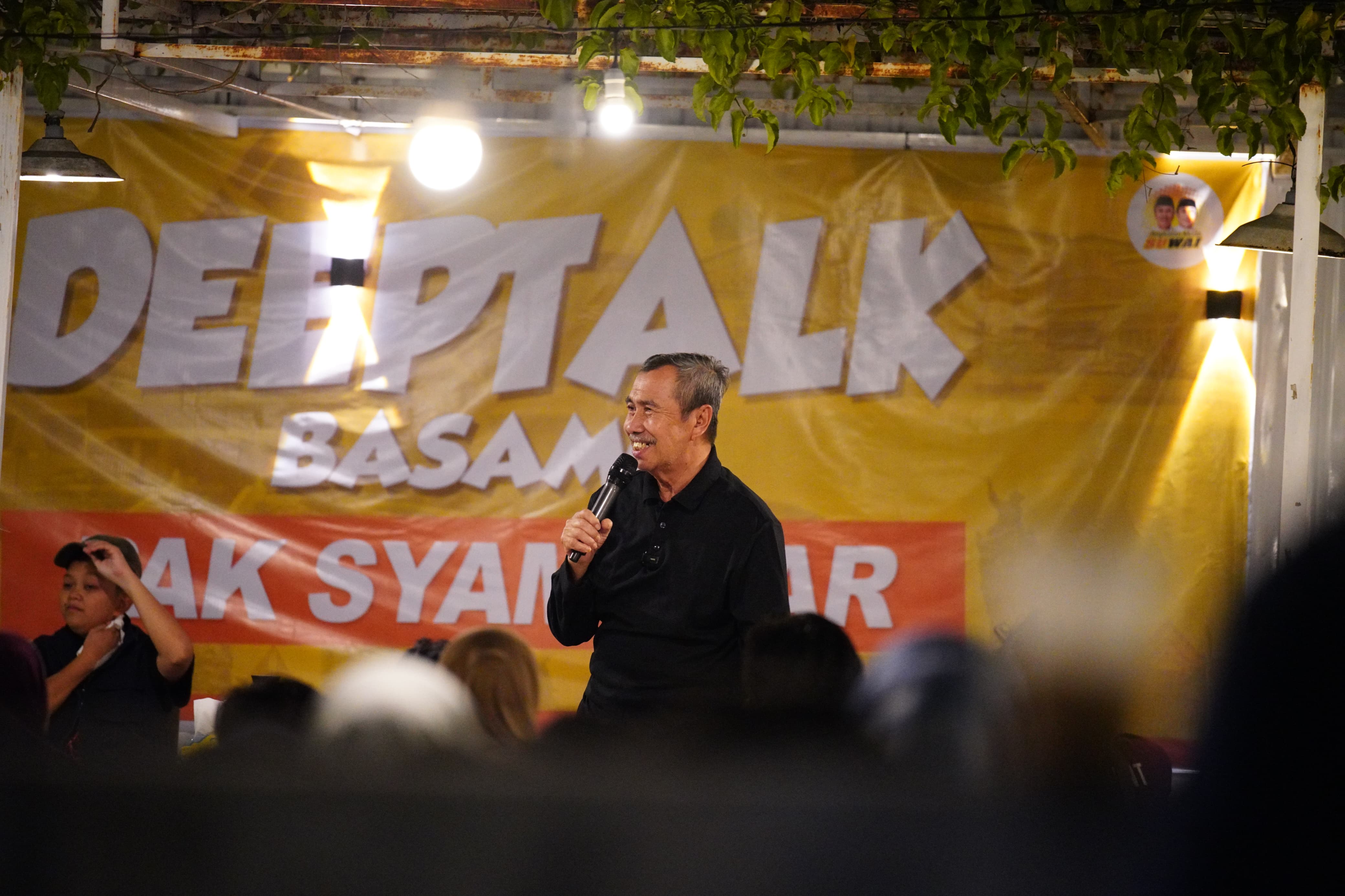 Cagubri Syamsuar Diskusi Terbuka Bersama Generasi Milenial di Kota Bangkinang