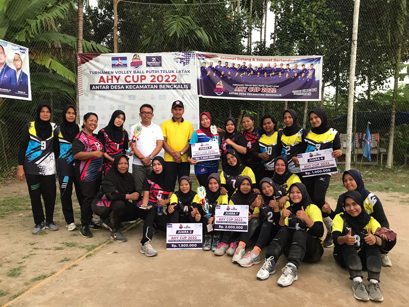 Desa Kuala Alam Juara Turnamen Voli AHY CUP 2022