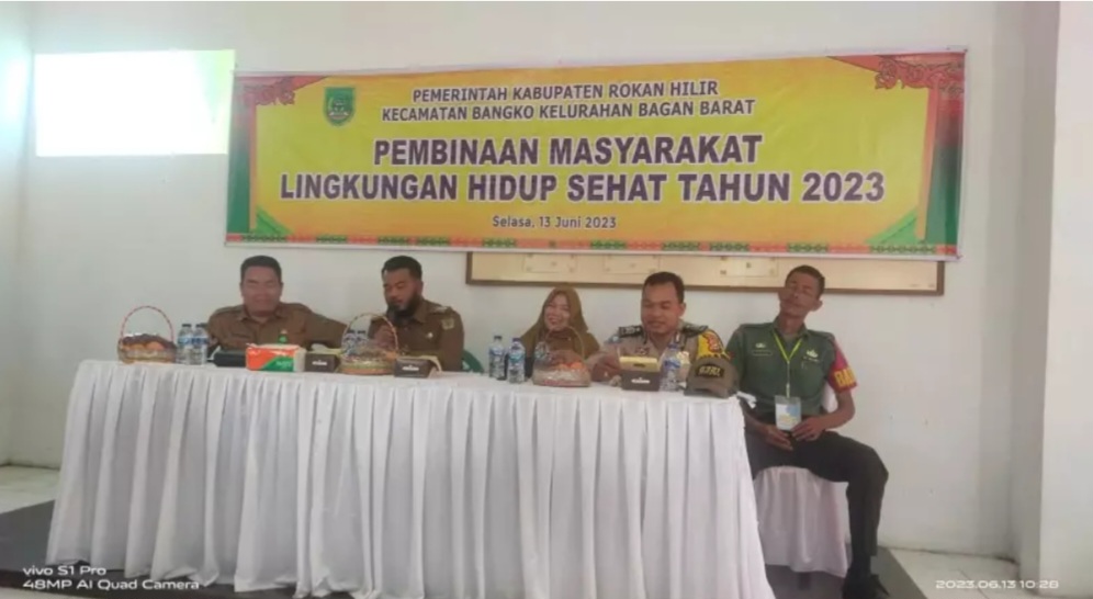 Camat Bangko Buka Sosialisasi Pembinaan Masyarakat Lingkungan Hidup Sehat