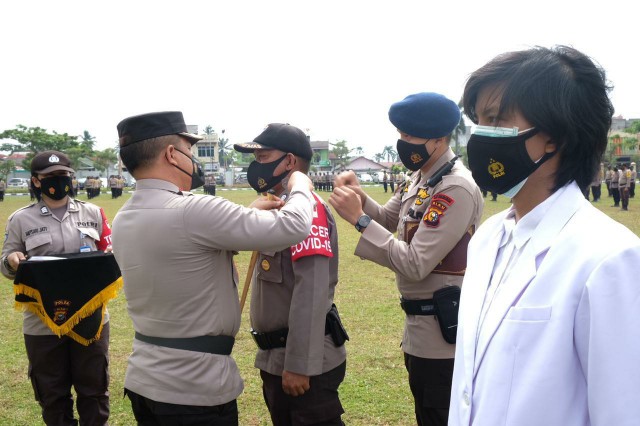 Polda Riau Apel Kesiapan Bhabinkamtibmas dan Nakes Polisi Sebagai Tracer dan Vaksinator