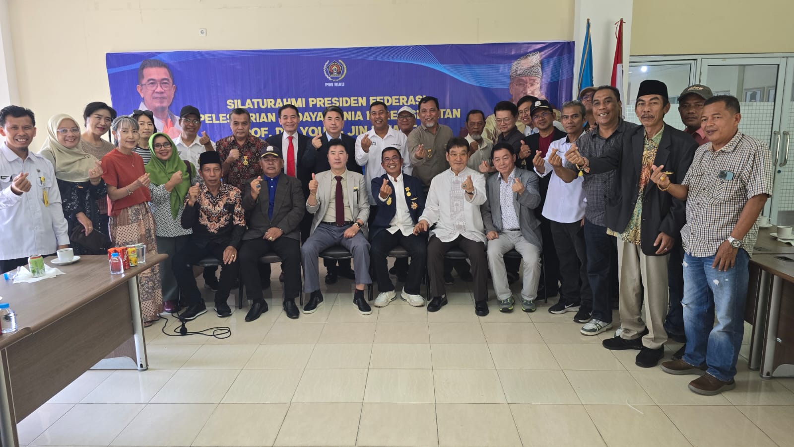 Rombongan Delegasi Korsel Kunjungan Persahabatan ke PWI Riau