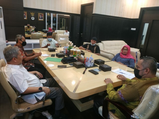Ketua DPRD Siap Bersinergi dan Bantu Program PWI Pokja Pekanbaru
