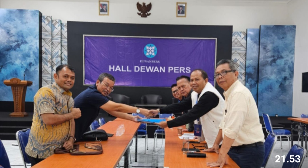 Serahkan Dokumen Pencalonan ke SC dan OC, Munir: Dukungan 17 Provinsi Amanah yang Sangat Besar