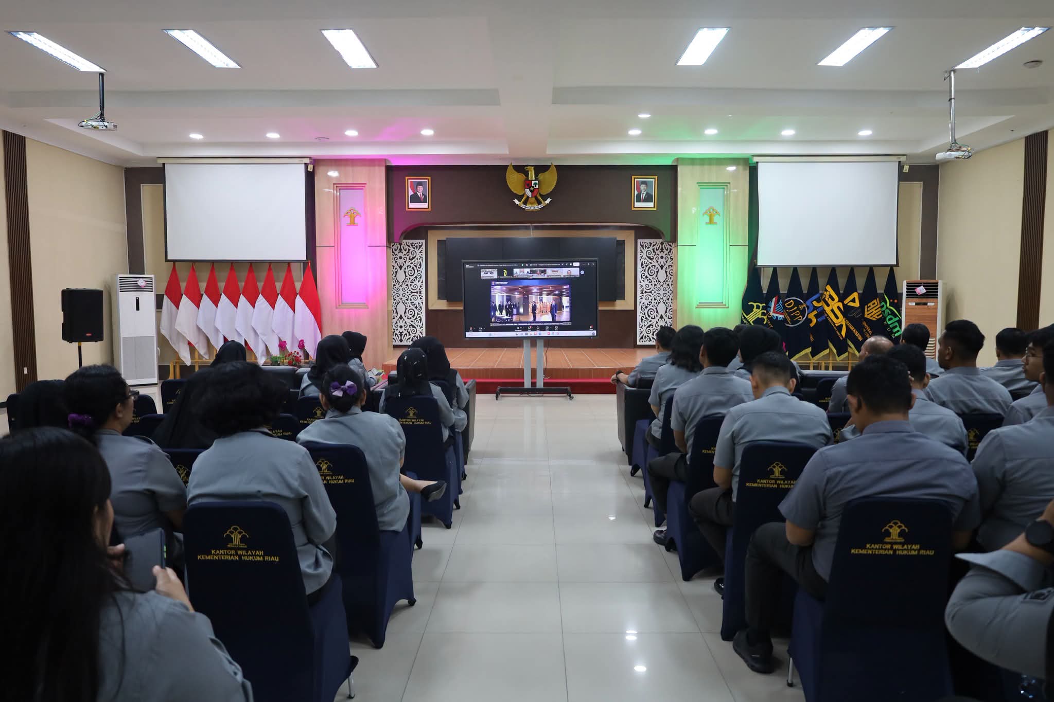 Perkuat Sinergi Organisasi, Kemenkum Riau Ikuti Pelantikan Pimti Madya Secara Virtual