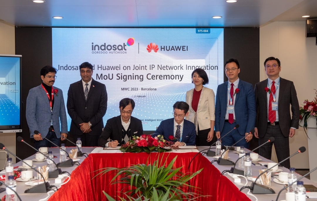 Dorong Transformasi Digital Indonesia, Indosat dan Huawei Tingkatkan Inovasi Bersama SRv6