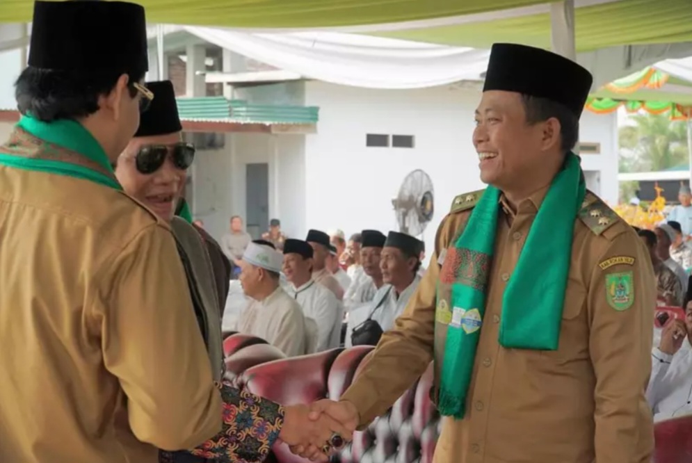 Wabup Rohil Hadiri Wisuda Santri dan Santriwati Ponpes As-Sunnah