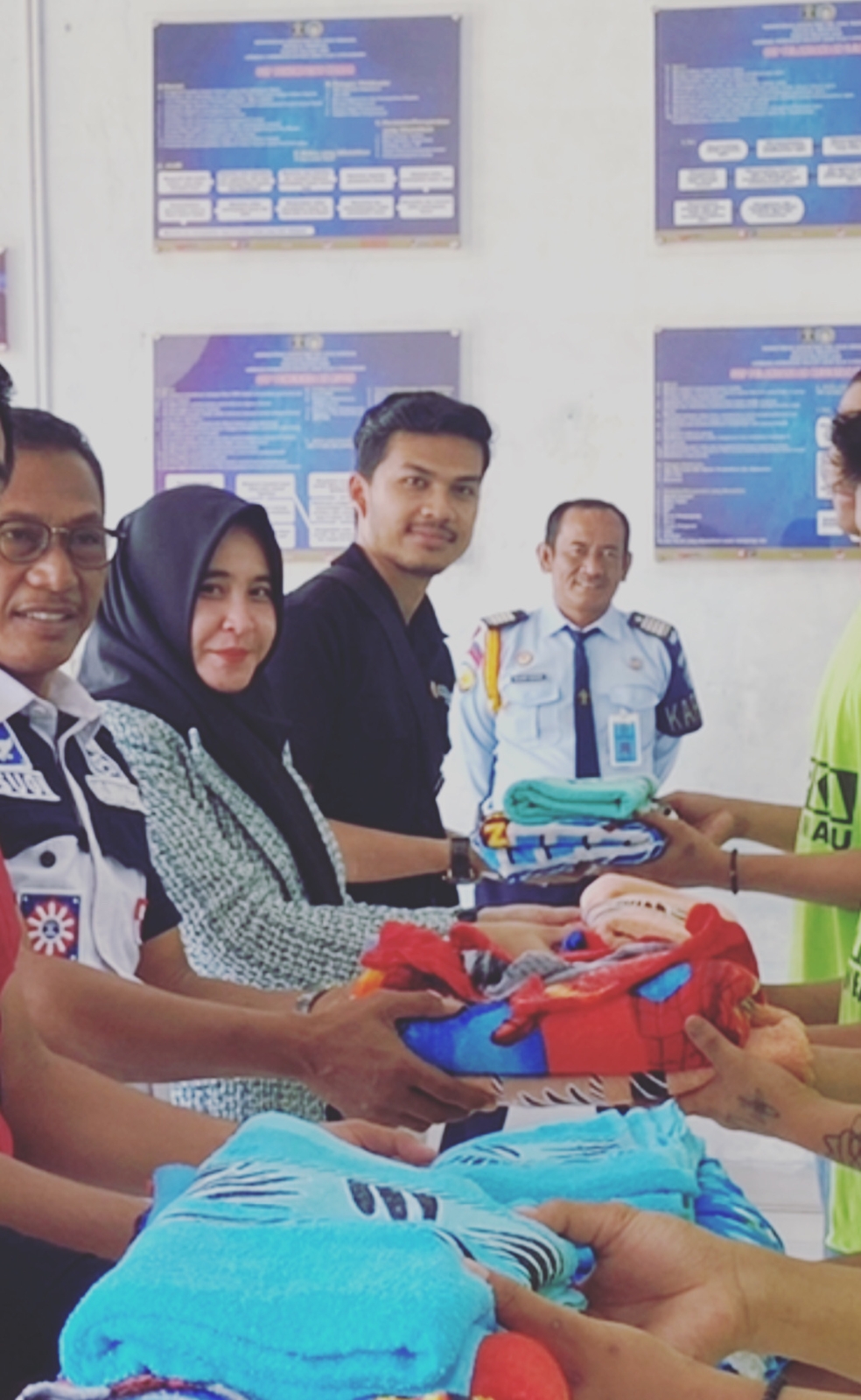 Castavia Properti Serahkan 90 Paket Selimut dan Handuk untuk Anak-Anak di LPKA Pekanbaru
