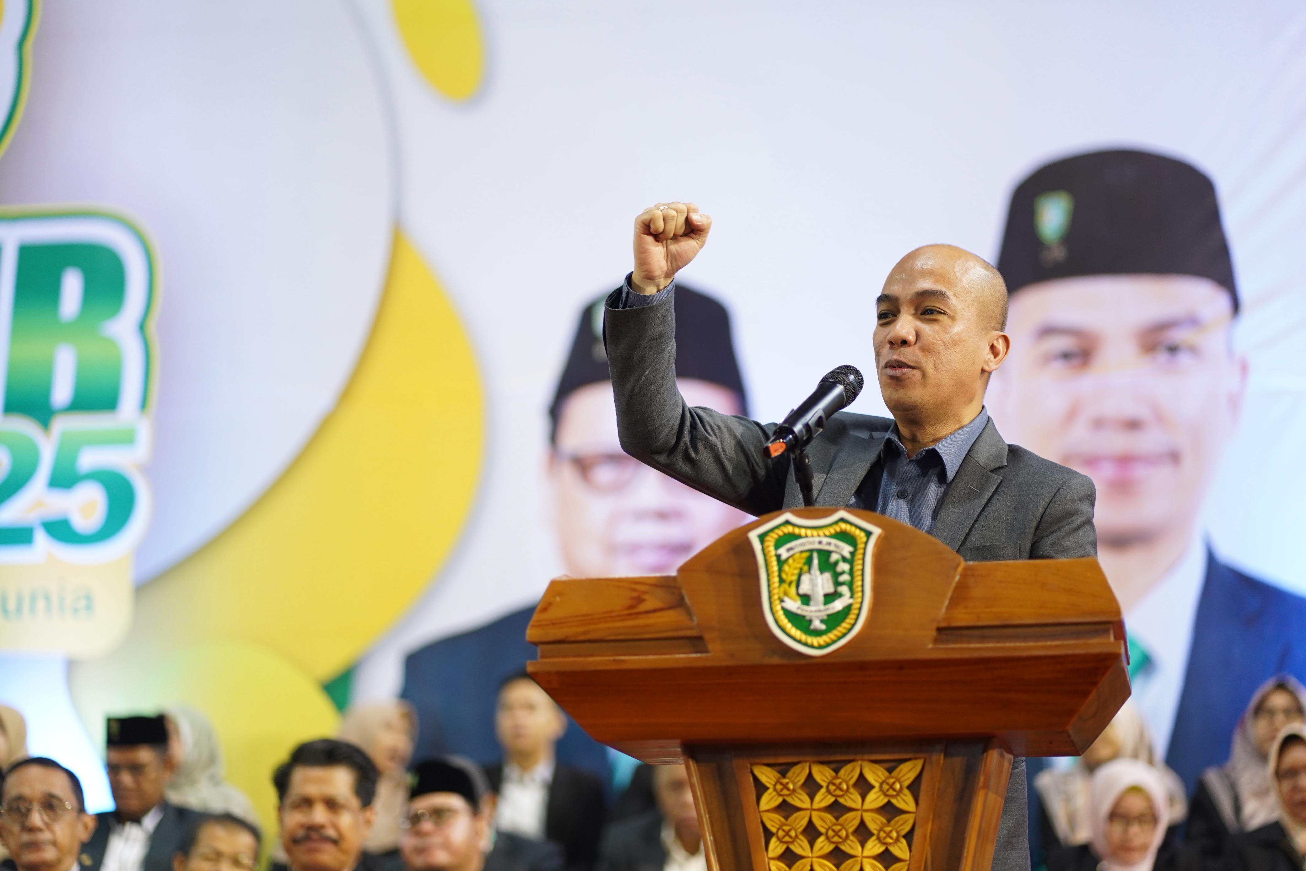 Mahasiswa Baru UIR Ikuti PKKMB, Assoc Prof Dr Admiral: Luruskan Niat dengan Belajar Sepenuh Hati