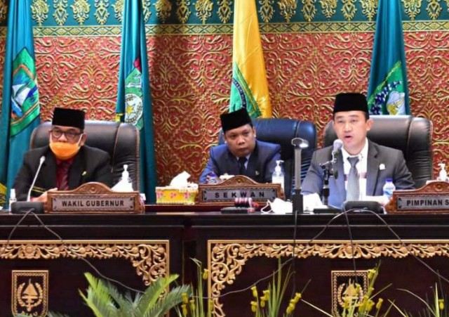 Rapat Paripurna DPRD Riau Bahas Tiga Agenda Sekaligus