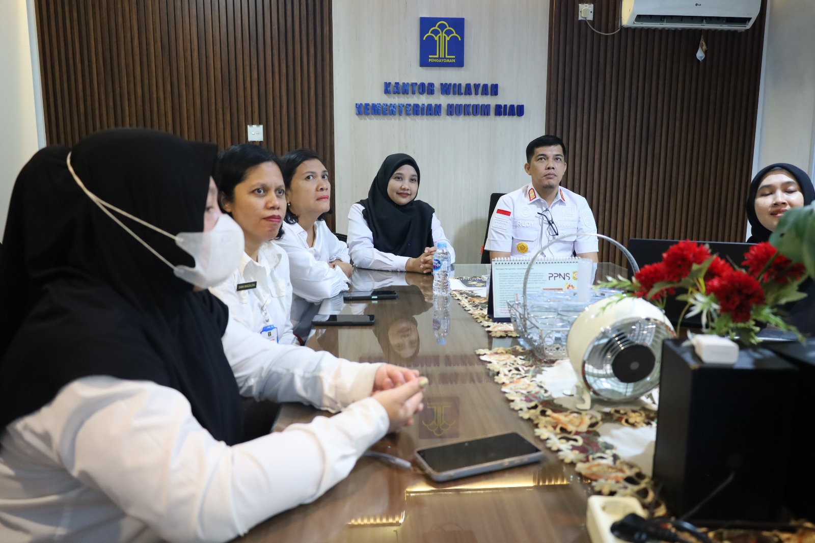 Kemenkum Riau Ikuti Diskusi Evaluasi Implementasi Jaminan Fidusia