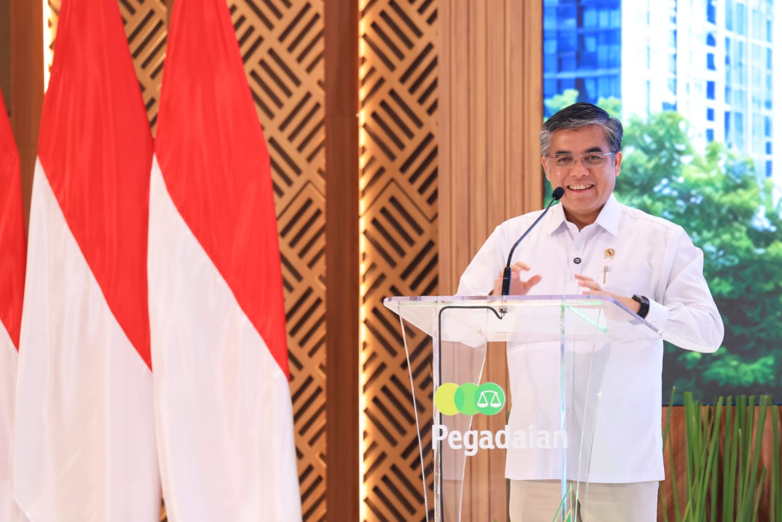 Hadapi Perubahan Dunia Kerja, Menaker: Hubungan Industrial Harus Adaptif