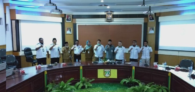 Menindaklanjuti MoU, Direktur PPs UIR Silaturrahmi ke Pemko Dumai