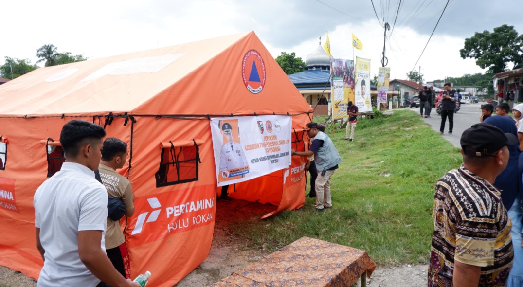 Tanggap Bencana Banjir, PHR Beri Bantuan Tenda Darurat ke BPBD Pekanbaru