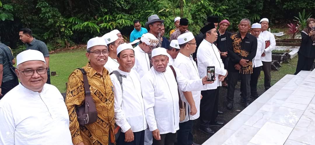 Gubri Ziarah ke Makam Tuanku Tambusai di Seremban, Malaysia