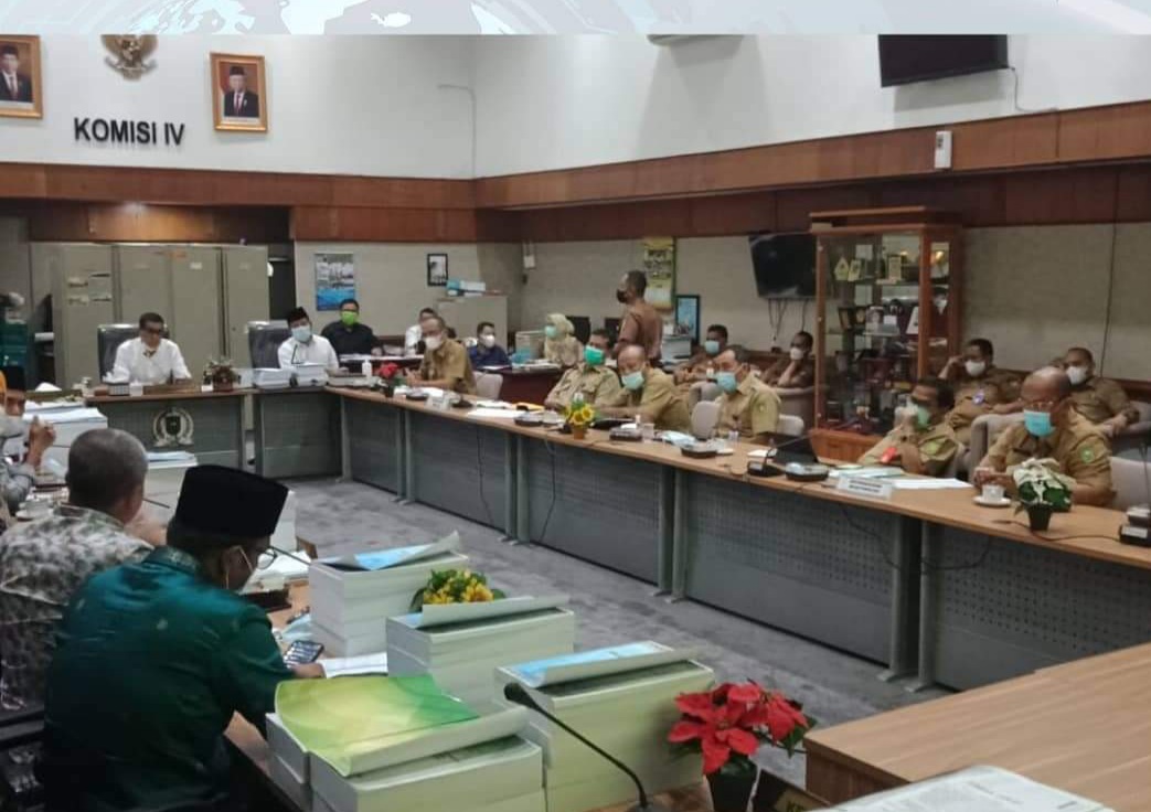 Komisi IV DPRD Riau RDP dengan PUPR-PKPP dan Biro Pengadaan Barang dan Jasa