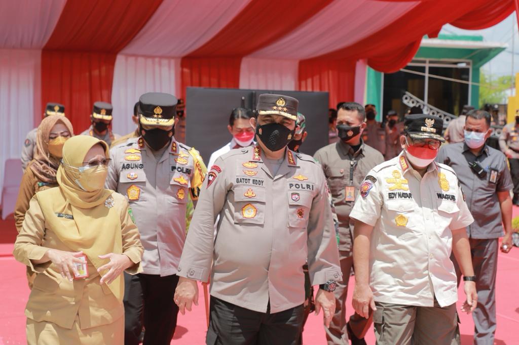 Kunjungi Isoter Asrama Haji, Wakapolri Semangati Pasien