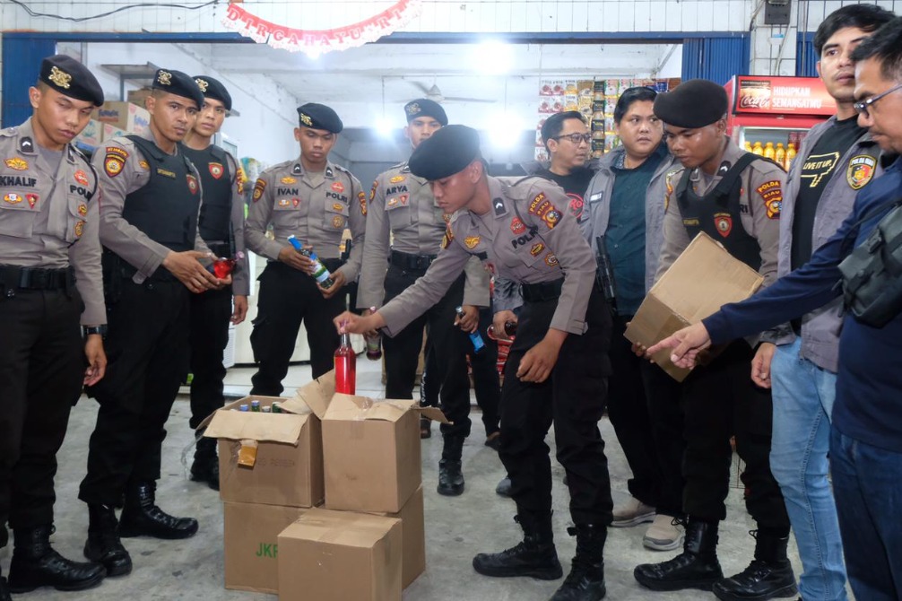 Operasi KRYD, Tim Gabungan Polda Riau Amankan 370 Botol Miras