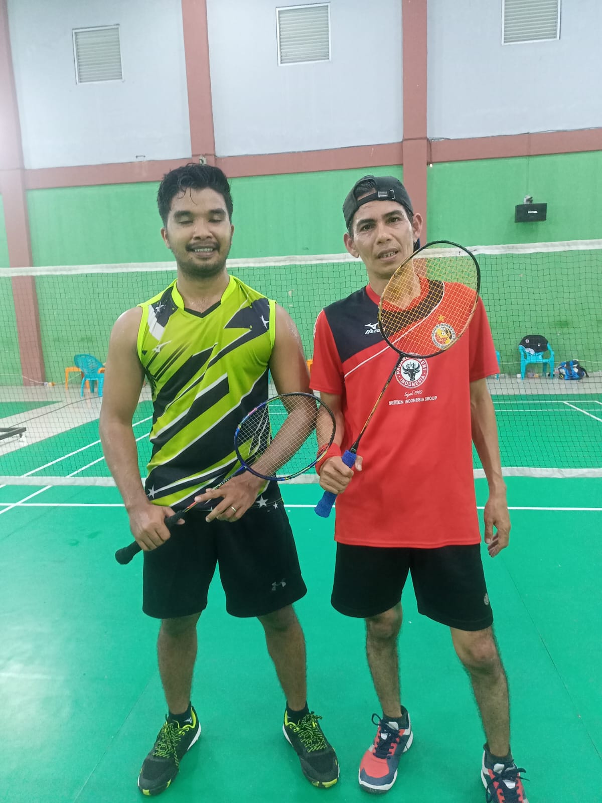 Kalahkan Amri-Harry B Koriun, Pasangan Yendrizal-Untung Juarai Turnamen Badminton PWI Riau