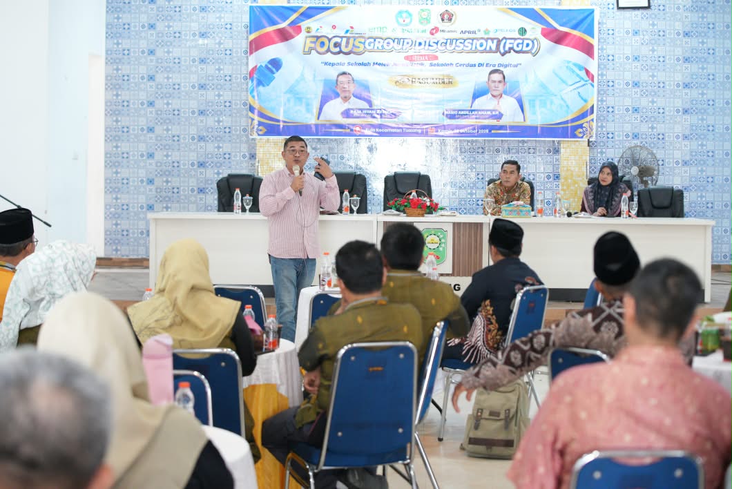 PWI Siak Bekali Kepsek Literasi Jurnalistik di Era Digital