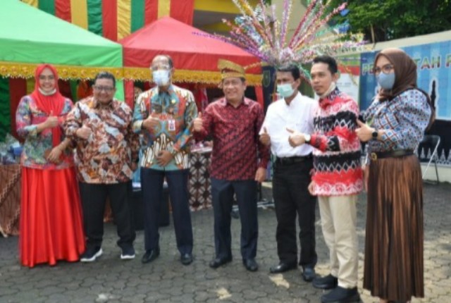 Bazar UMKM di Kantor Penghubung Jakarta, Sekdaprov Riau: Ini Gebrakan Sangat Bagus