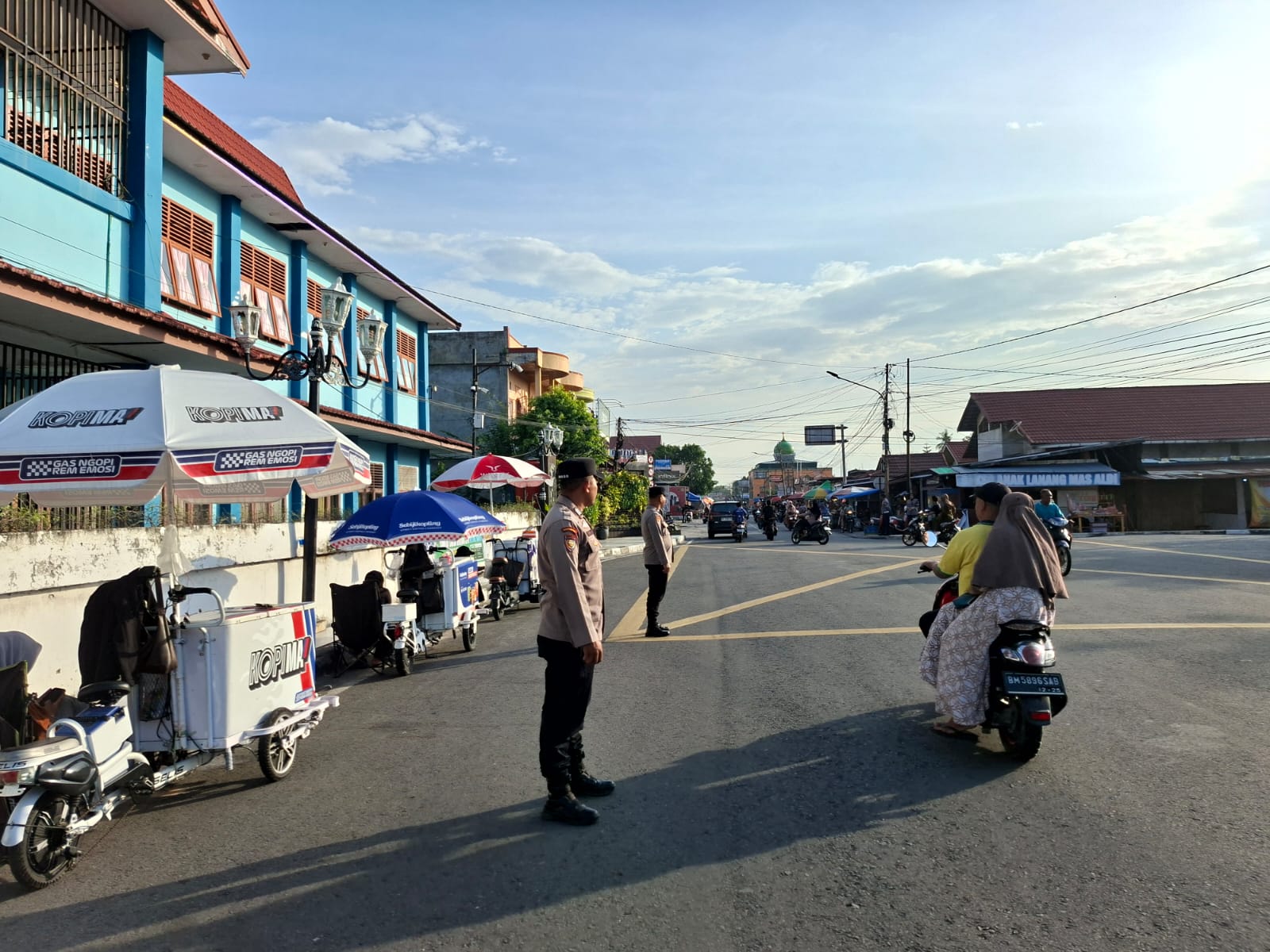 Jaga Situasi Kamtibmas, Polsek Siak Intensifkan Patroli di Pasar Ramadhan