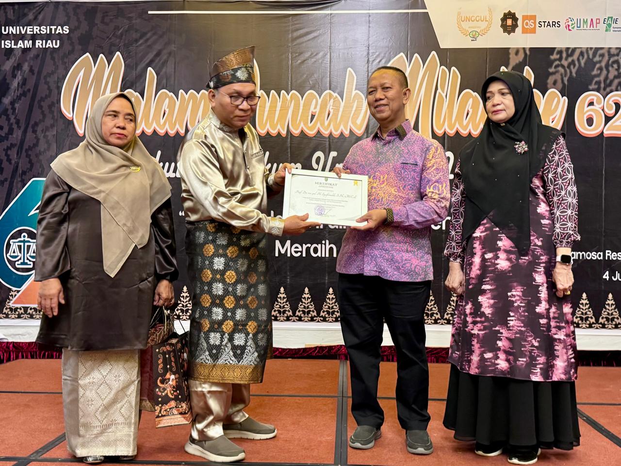 Milad ke-62 FH UIR di Melaka, Prof Syafrinaldi: Tidak Boleh Ada Permusuhan, Iri dan Dengki di Antara Kita
