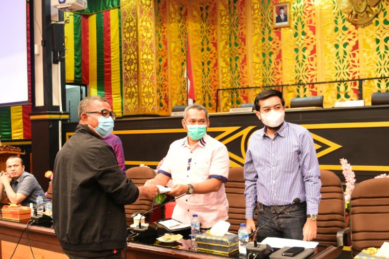 DPRD Pekanbaru Bahas APBD 2021 Bersama Pemko