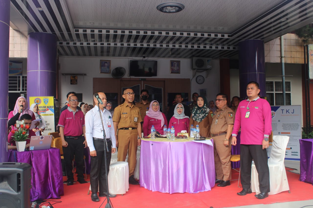 SMK Multi Mekanik Masmur Gelar Job Fair dan Turnamen Futsal Masmur Cup VIII