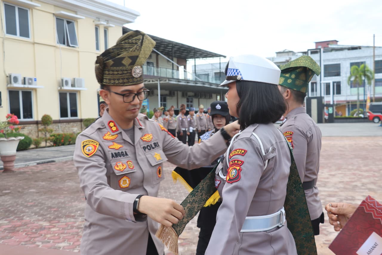 Polres Dumai Launching Penggunaan Tsnjak dan Slempang Bersama LAM