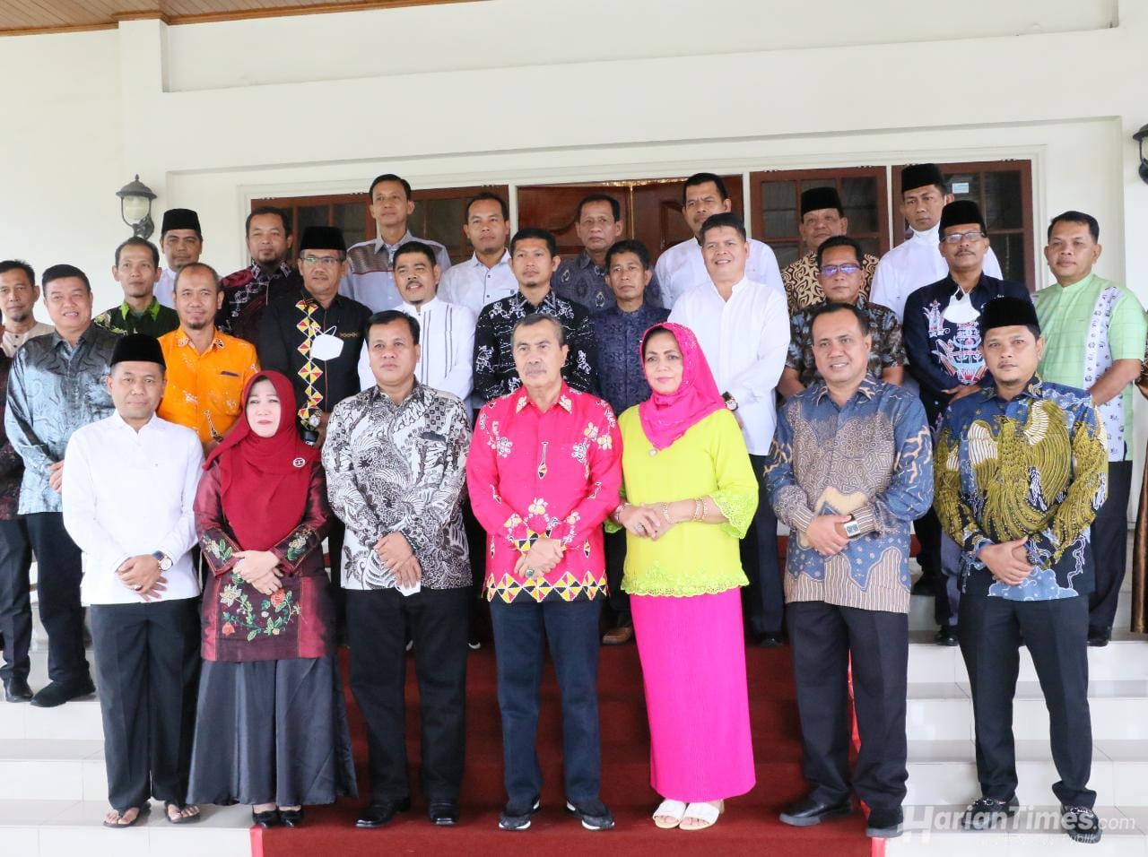 Plt Bupati Suhardiman Amby Anjangsana Ke Kediaman Gubri di Gubernuran Riau