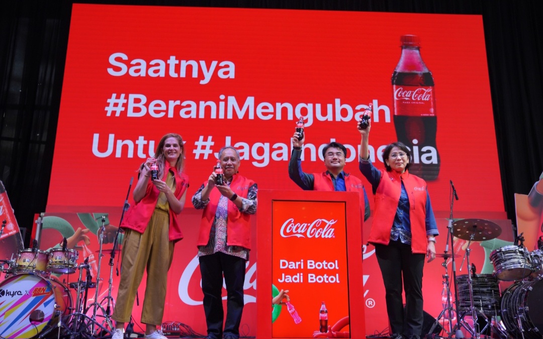 Coca-Cola Indonesia Luncurkan Botol 100 Persen rPET di Indonesia