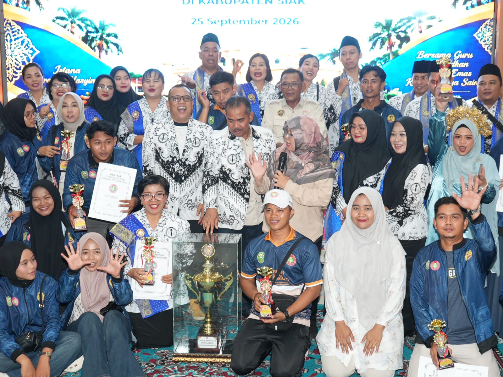 Mahadar: Mari Perkuat Solidaritas dan Persaudaraan Guru