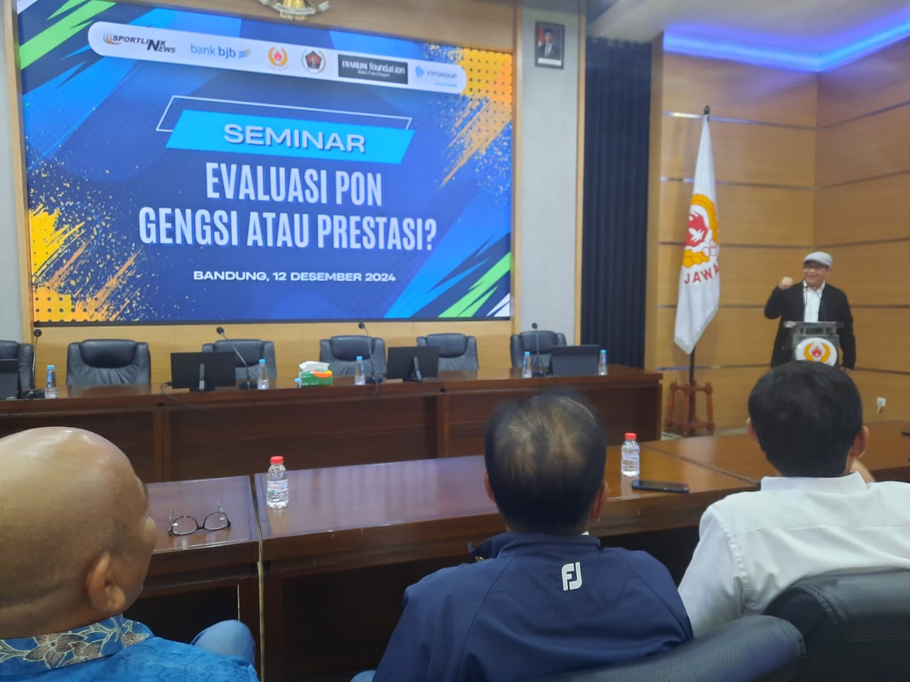 Ketum PWI Pusat Zulmansyah Sekedang Buka  Seminar PON Bertajuk Gengsi atau Prestasi