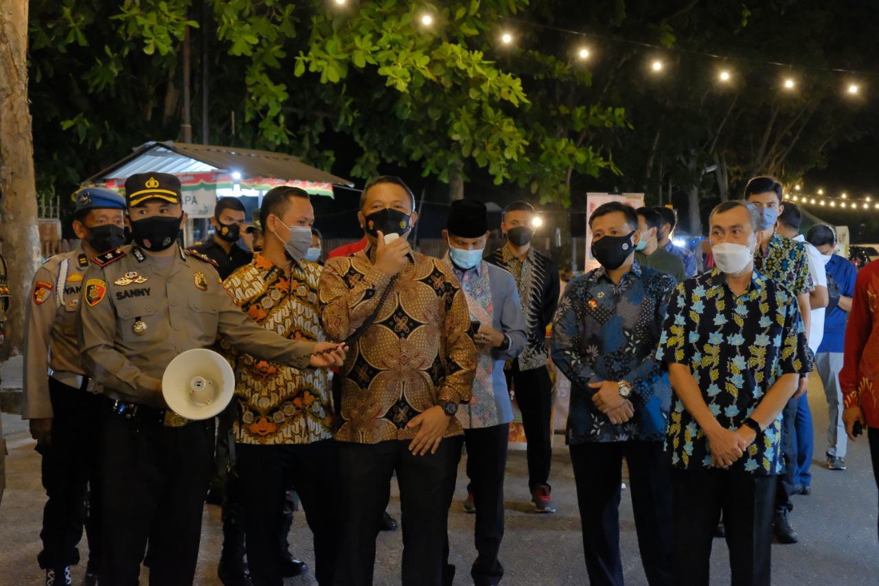 Cek ke Zona Merah Bersama Gubri dan Forkopimda, Kapolda Imbau Warga Patuhi Prokes