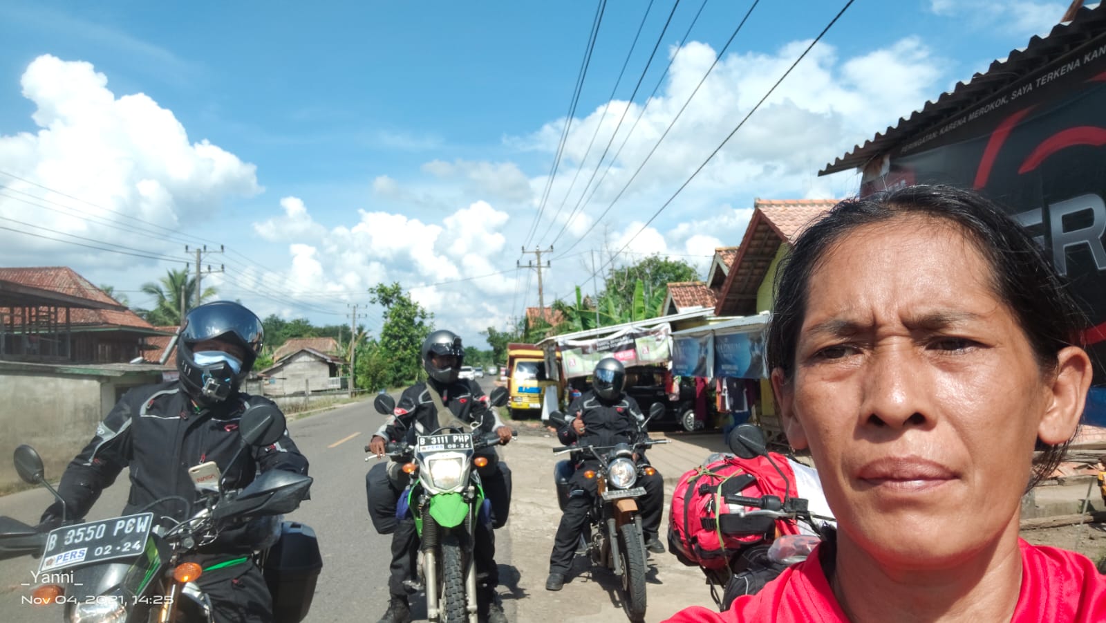 Empat Rider Tim JKW-PWI Dihadang Hujan Badai di Musi Banyuasin
