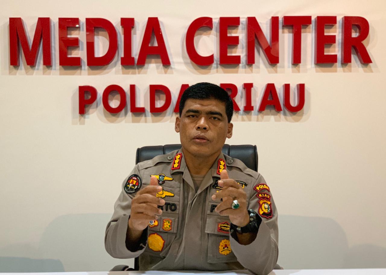 Beri Pelayanan ke Masyarakat, Kabid Humas: Setiap Anggota Polda Riau Wajib Profesional