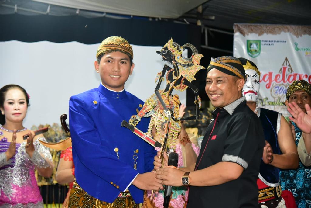 Kenduri Desa Langkat Dimeriahkan Pagelaran Wayang Semalam Suntuk