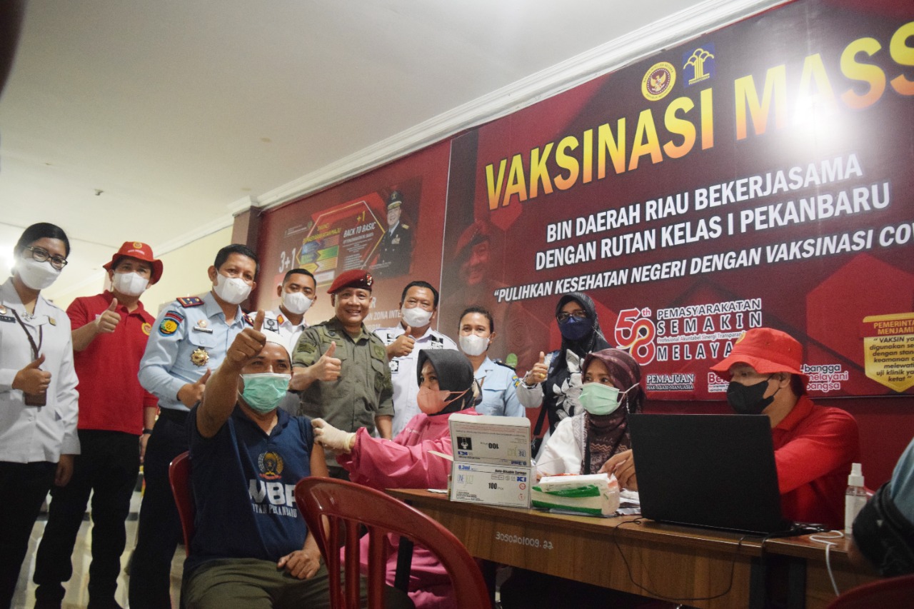 Sinergi dengan Binda Riau, Rutan Pekanbaru Pacu Vaksinasi bagi Warga Binaan