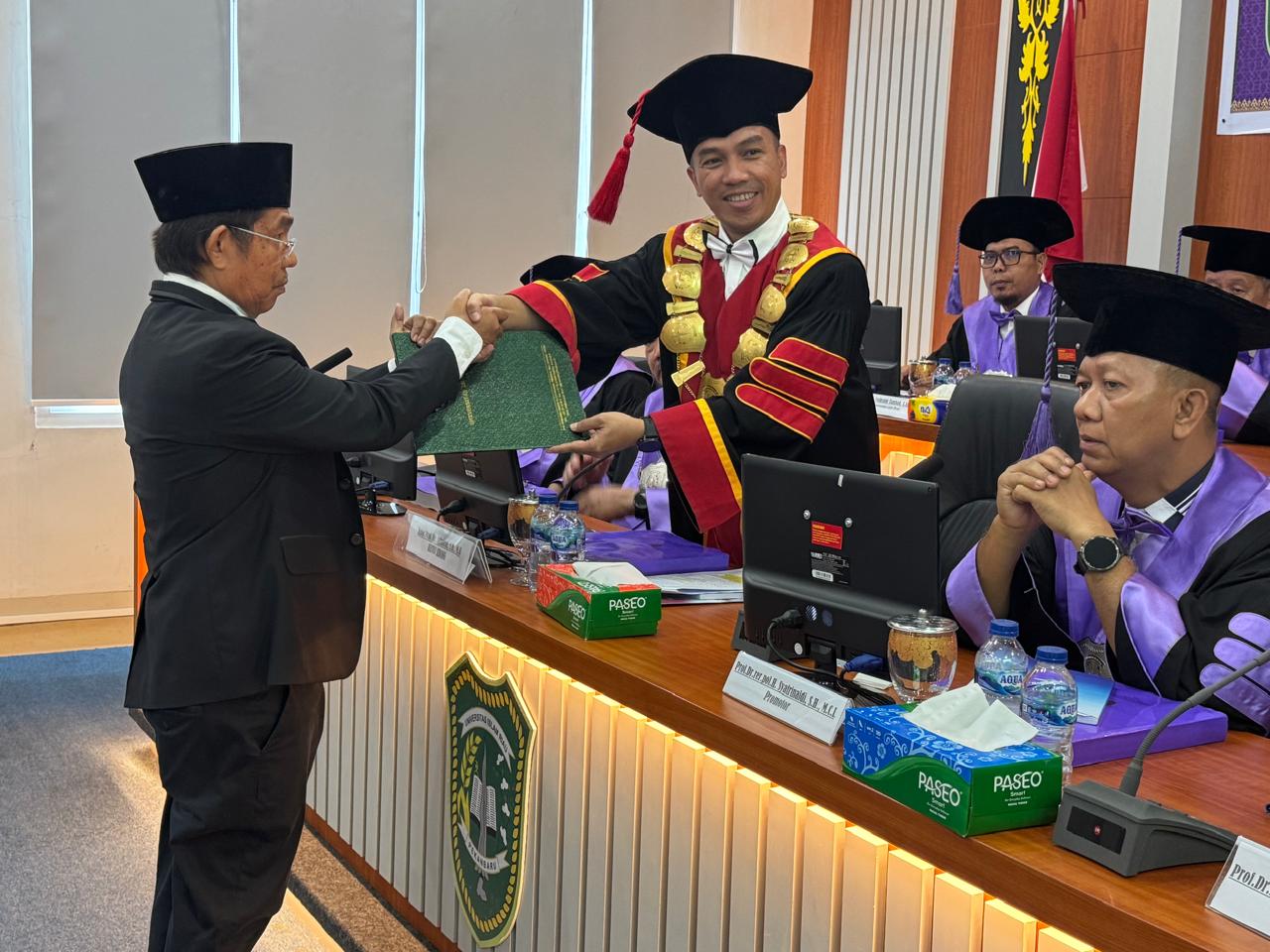 Ujian Promosi Doktor di Program Pascasarjana UIR, Endar Muda: UU Pengelolaan Zakat Perlu Direvisi
