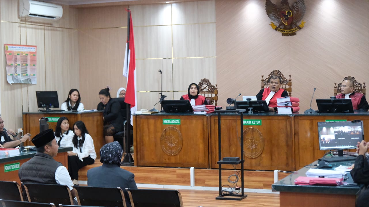 Hakim Cecar Bupati Siak Soal Cukong yang Merambah Lahan PT SSL