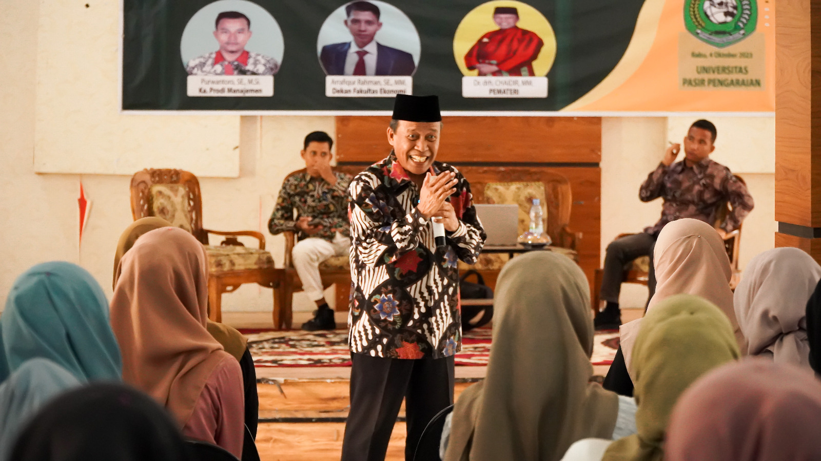 Kuliah Umum Manajemen Perubahan di FE UPP, Dr Chaidir: Tidak Banyak Individu atau Organisasi yang Menyukai Perubahan