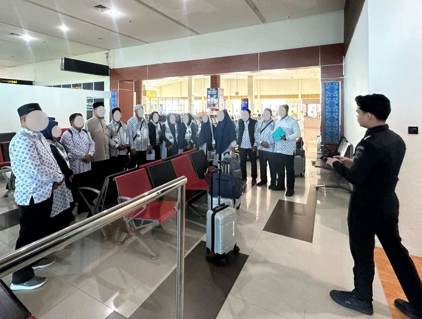 Dokumen tak Memenuhi Ketentuan Keimigrasian, 15 Calon Jamaah Umroh Ditunda Keberangkatan ke Arab Saudi