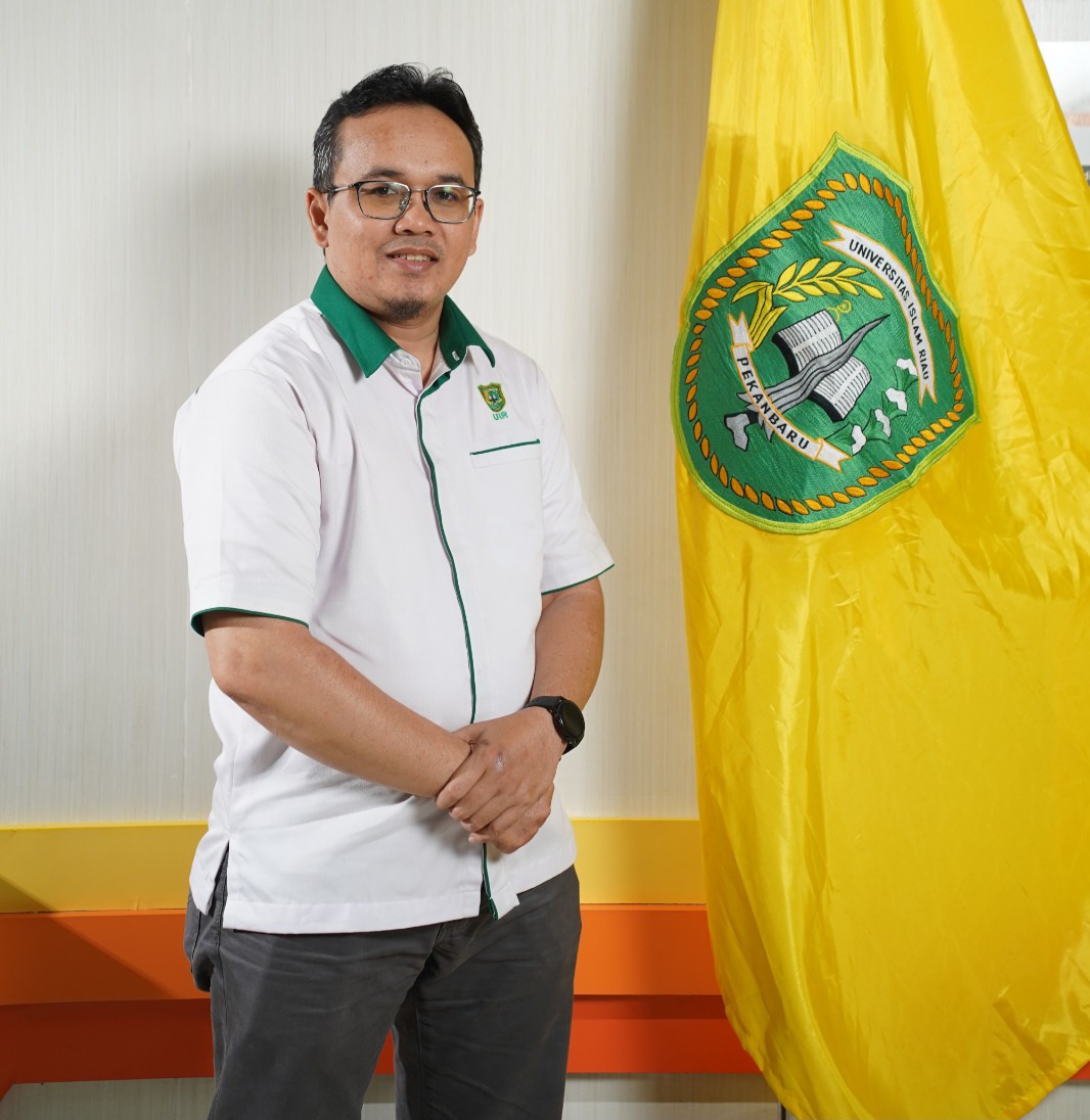 Konsisten Publikasi Ilmiah, Dosen FEB UIR Raih Pengakuan World’s Top 5 Persen Scientists SciRank Global