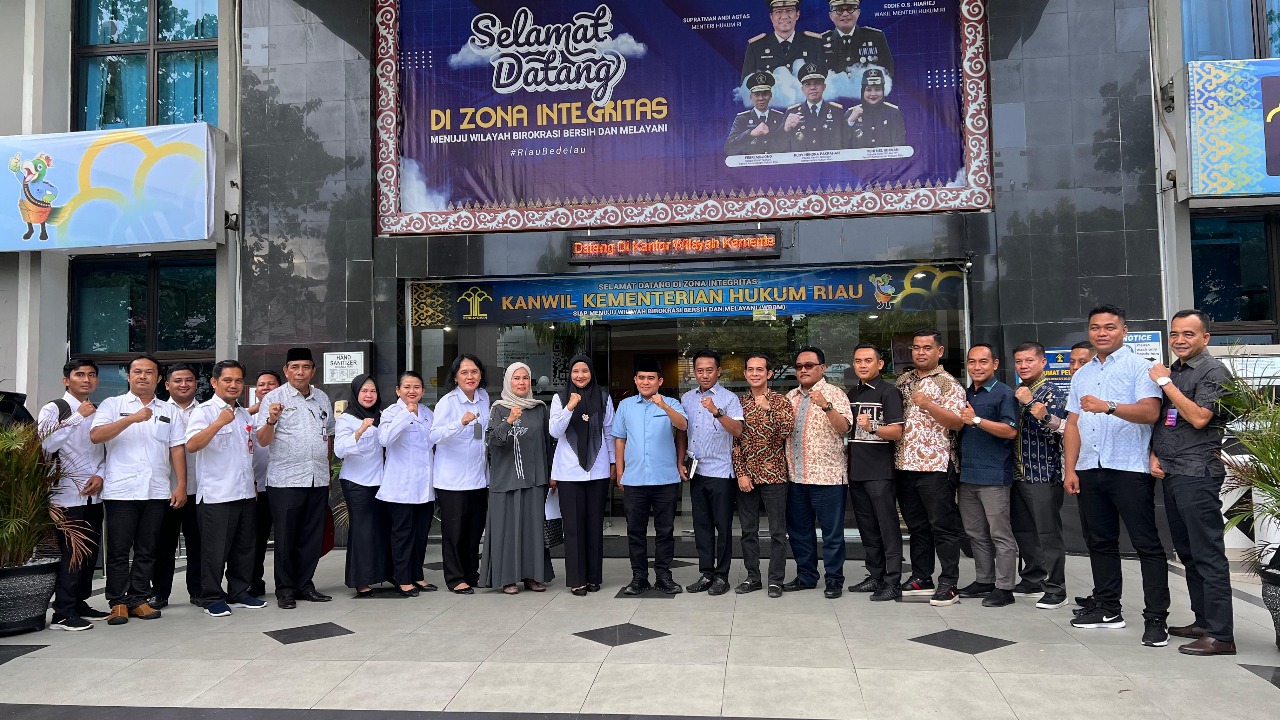 Divisi P3H Kanwil Kemenkum Riau Rapat Konsultasi dan Koordinasi Bersama DPRD Rohul