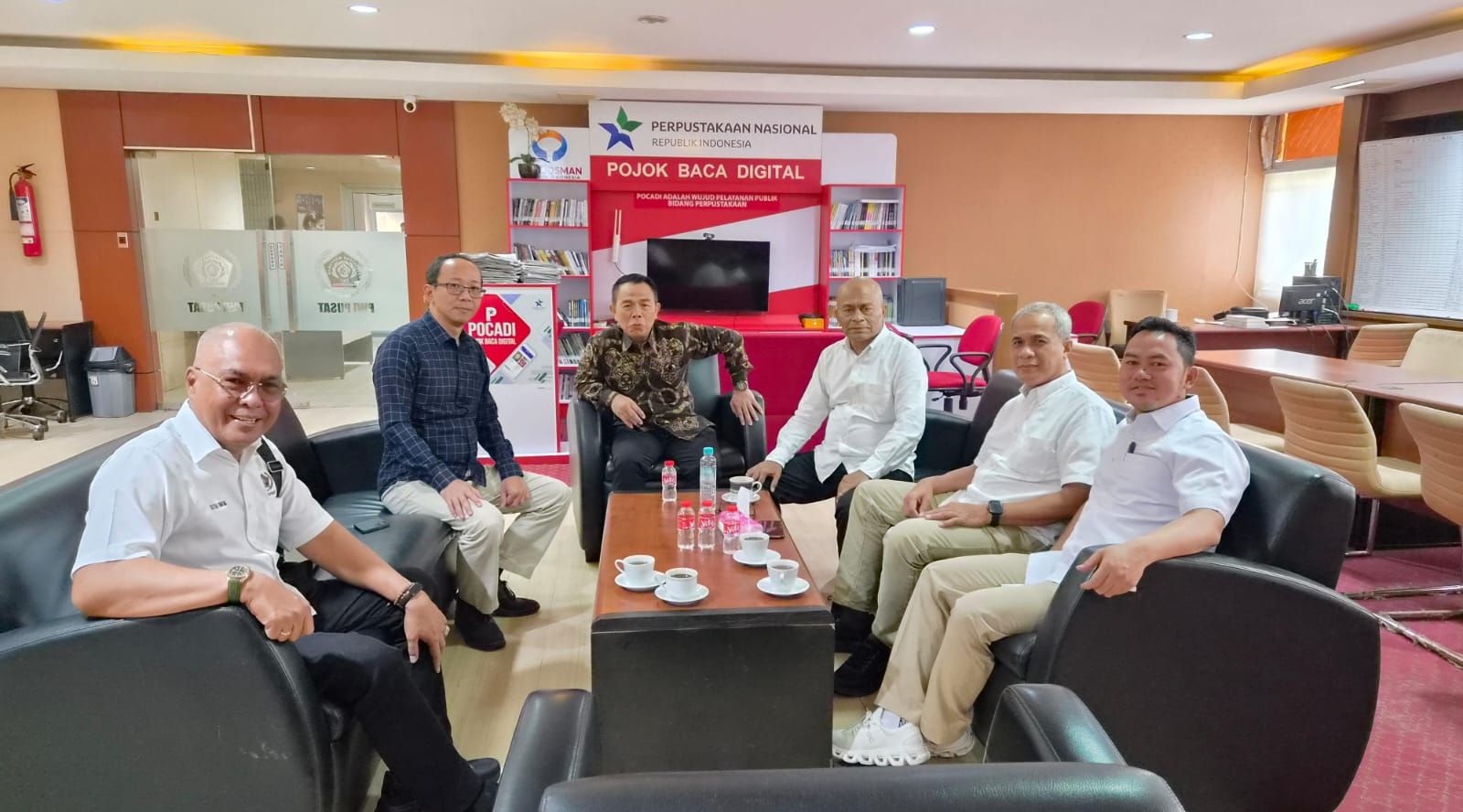 Podcast PWI Pusat Diluncurkan, Wamen Komdigi: Jadikan PWI CHANNEL Berbeda dan Mendidik