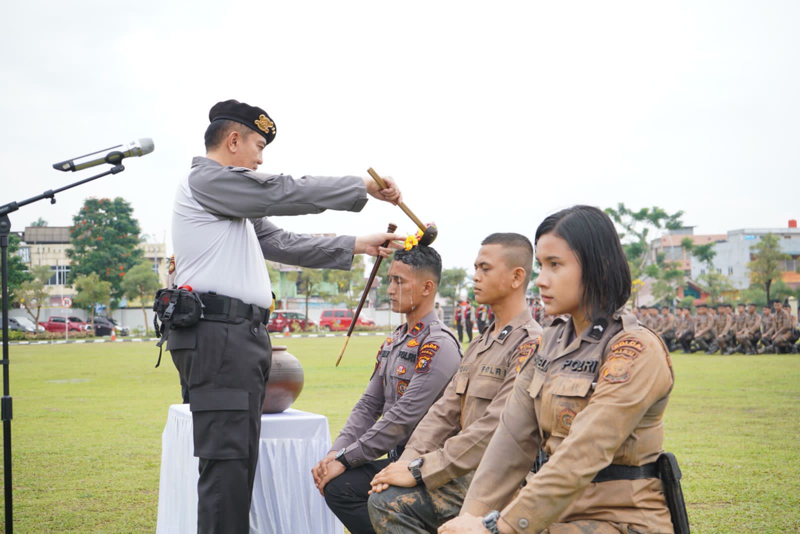 Pembaretan Perwira dan Bintara Remaja Ditsamapta, Kapolda: Polisi Harus Tabah dan Sabar