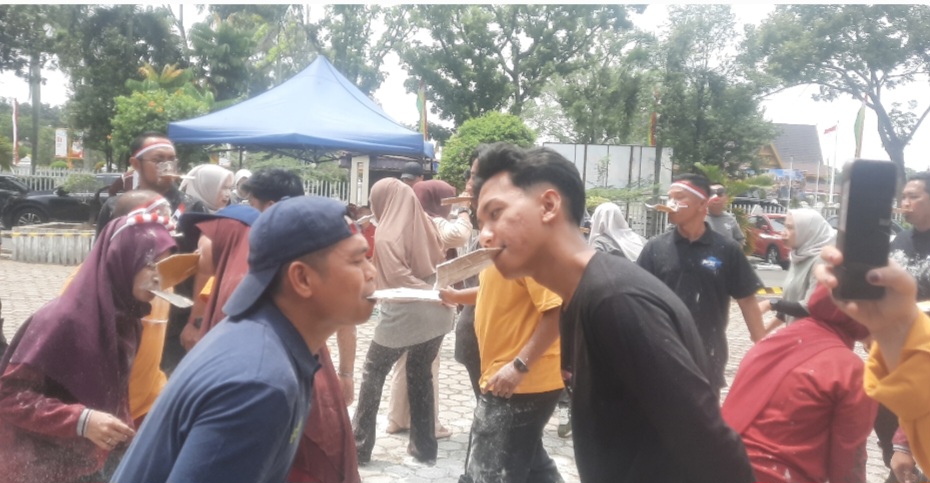 Seru dan Kompak, Tim KI Riau Unjuk Ketangkasan di Lomba Antar Bidang Diskominfotik Riau