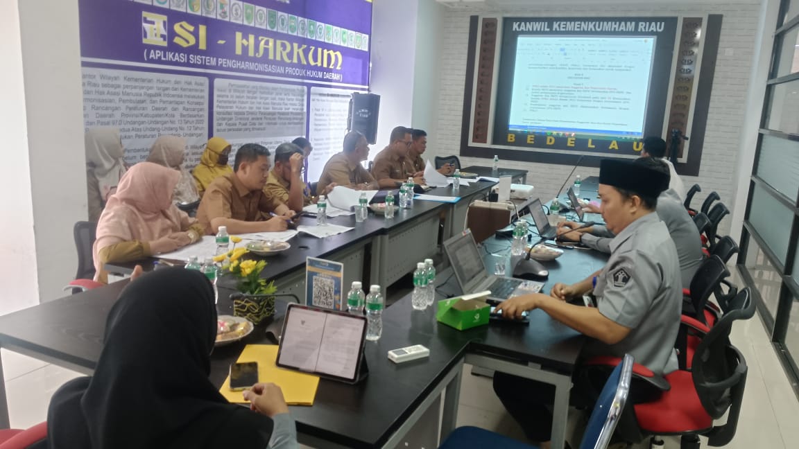 Divisi P3H Kanwil Kemenkum Bahas Harmonisasi Dua Ranpergub Riau