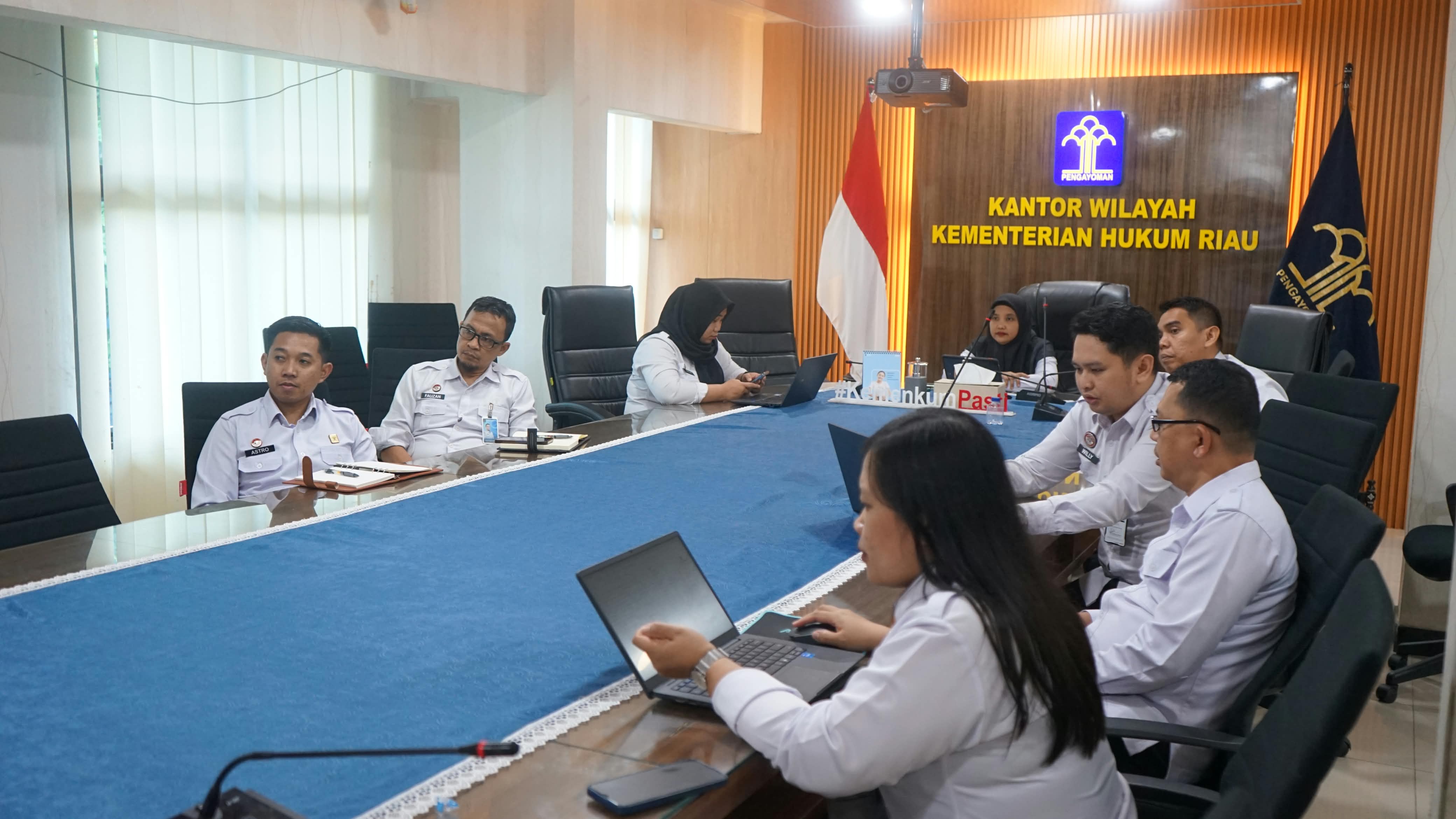 Kanwil Kemenkum Riau Ikuti Sosialisasi Perubahan Perjanjian Kinerja